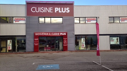 Votre magasin de cuisine CUISINE PLUS Chambéry vous accueille pour réaliser la cuisine sur mesure qui vous ressemble.