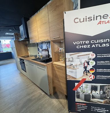 Atlas Home vous propose une prestations complète pour la création de votre future cuisine aménagée sur mesure avec tout l'équipement de qualité : évier et életroménager.