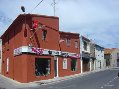 Réparation Electroménager et Electricien à Perpignan et tout le 66. Découvrez nos prestations de Réparation d'électroménager.