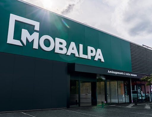 Venez découvrir votre magasin Mobalpa à Champagnole. Nos cuisinistes vous attendent dans votre magasin à Champagnole