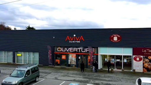 Bénéficiez des conseils exclusifs de notre équipe et faites construire dès à présent votre cuisine de rêve dans votre magasin Cuisines AvivA à Libourne.