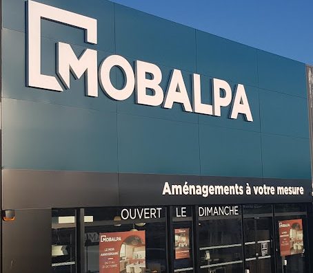 Venez découvrir votre magasin Mobalpa à SAINT BRICE SOUS FORET. Nos cuisinistes vous attendent dans votre magasin à SAINT BRICE SOUS FORET