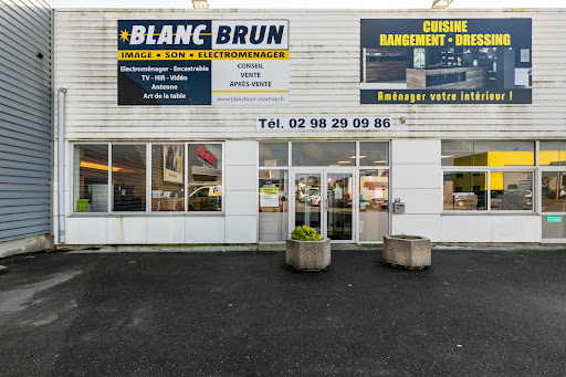 Magasin électroménager SAINT POL DE LEON Blanc Brun : retrouvez les horaires d'ouverture de votre magasin Blanc Brun