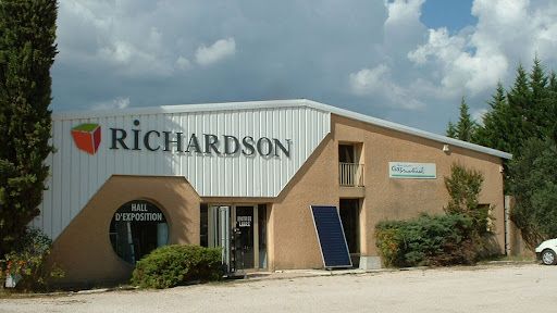 Magasin Richardson : Tout pour votre salle de bain et plomberie à BRIGNOLES. L'expert magasin de salle de bain