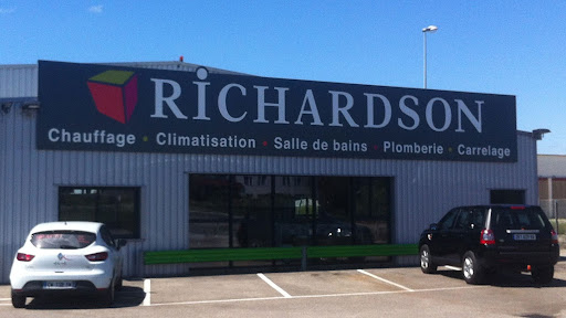 Magasin Richardson : Tout pour votre salle de bain et plomberie à AMBERIEU. L'expert magasin de salle de bain