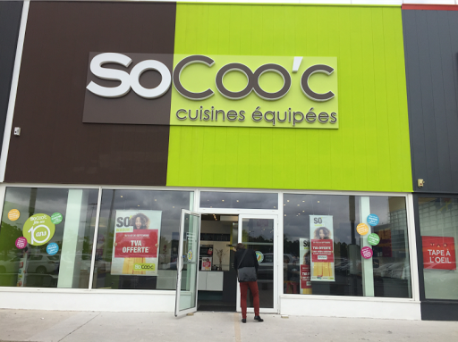 Venez rencontrer nos Kitcheners au magasin SoCoo'c Bordeaux le Lac pour concevoir ensemble votre cuisine équipée sur-mesure.