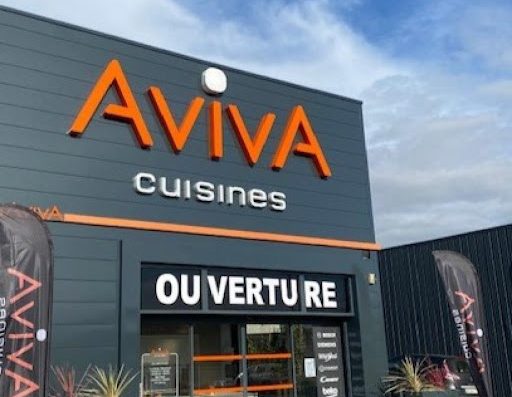 Votre future cuisine n’attend que vous au magasin de cuisine d’Agen. Découvrez dès à présent notre équipe et concevez la cuisine équipée parfaite pour vous !