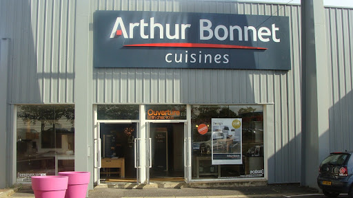 Découvrez notre magasin Arthur Bonnet à Béziers. Trouvez votre cuisiniste pour une cuisine sur mesure et de qualité.