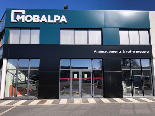 Venez découvrir votre magasin Mobalpa à Guérande. Nos cuisinistes vous attendent dans votre magasin à Guérande