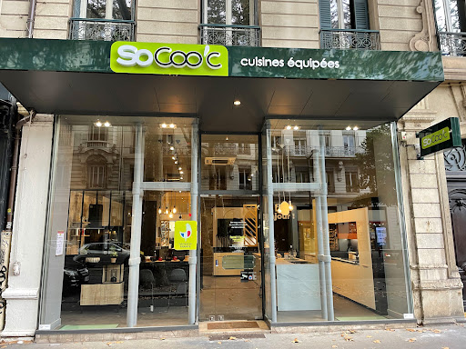 Venez rencontrer nos Kitcheners au magasin SoCoo'c Lyon Liberte pour concevoir ensemble votre cuisine équipée sur-mesure.