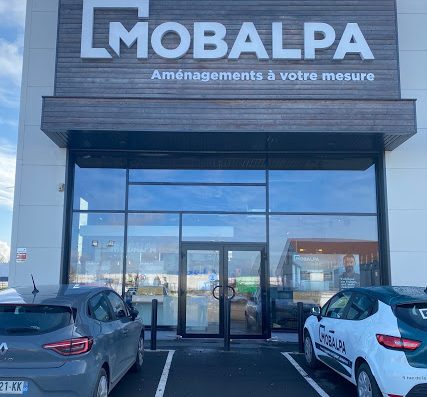 Venez découvrir votre magasin Mobalpa à Sens Saint-Clément. Nos cuisinistes vous attendent dans votre magasin à Sens Saint-Clément