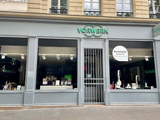 La boutique Vorwerk Paris Opéra vous propose de découvrir leur produits phares le Thermomix® TM6 et l'aspirateur laveur VK7 de Kobold !