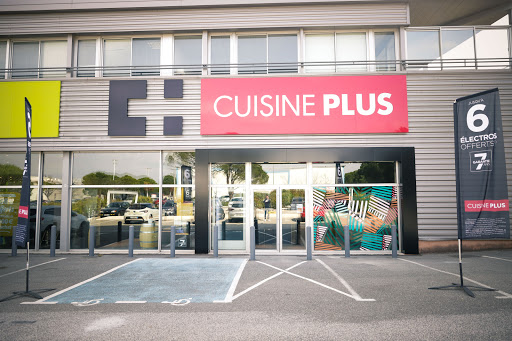 Votre magasin de cuisine CUISINE PLUS Fréjus vous accueille pour réaliser la cuisine sur mesure qui vous ressemble.