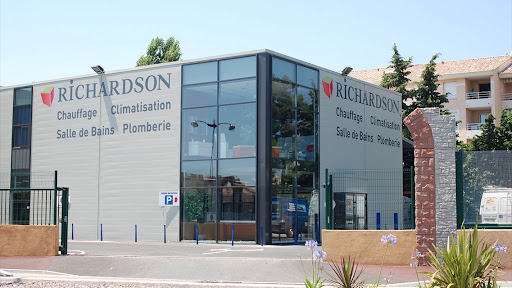 Magasin Richardson : Tout pour votre salle de bain et plomberie à FREJUS. L'expert magasin de salle de bain