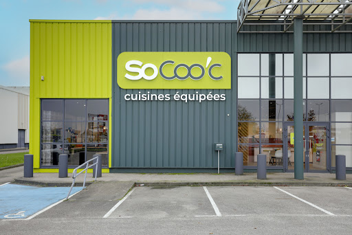 Venez rencontrer nos Kitcheners au magasin SoCoo'c Rouen Tourville pour concevoir ensemble votre cuisine équipée sur-mesure.