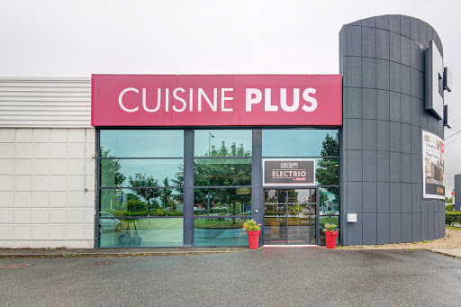 Votre magasin de cuisine CUISINE PLUS Tours vous accueille pour réaliser la cuisine sur mesure qui vous ressemble.