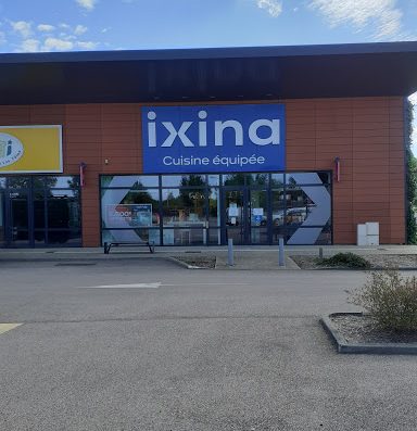 IXINA Rouen Barentin vous accueille pour vous proposer des solutions complètes et fonctionnelles pour votre projet de cuisine équipée.