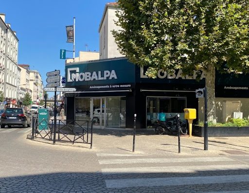 Venez découvrir votre magasin Mobalpa à Courbevoie. Nos cuisinistes vous attendent dans votre magasin à Courbevoie