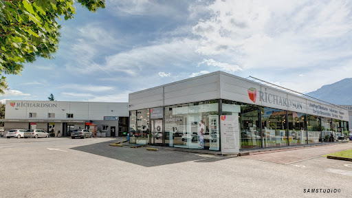 Magasin Richardson : Tout pour votre salle de bain et plomberie à GRENOBLE. L'expert magasin de salle de bain