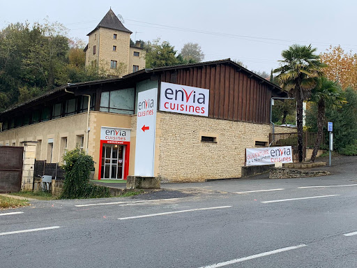 Envia Cuisines Sarlat proposant des cuisines sur-mesure