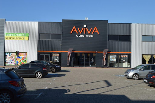 Découvrez notre magasin de Cuisines AvivA à Chambéry et construisez la cuisine équipée adaptée à votre intérieur