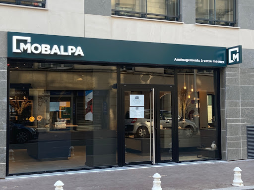 Venez découvrir votre magasin Mobalpa à Paris Montrouge. Nos cuisinistes vous attendent dans votre magasin à Paris Montrouge !